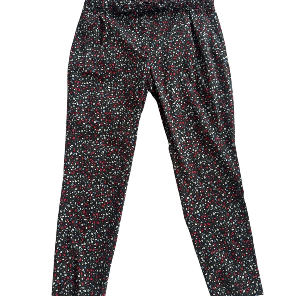 Zara Basic Paper Bag Waist Cropped Floral Patterned